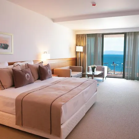 Hotel On'live Çeşme