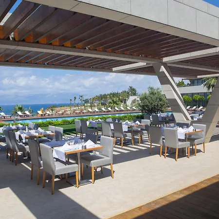 Otel On'live Çeşme