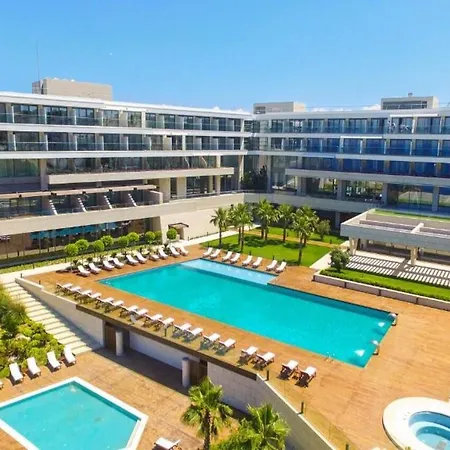 Otel On'live Çeşme