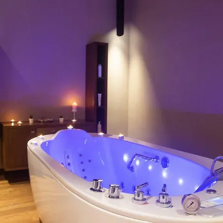 On'live Hotel 5*