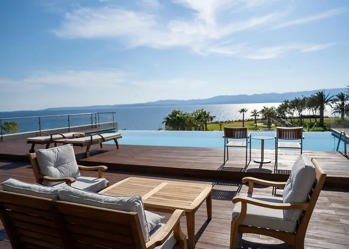 Hotel On'live Çeşme