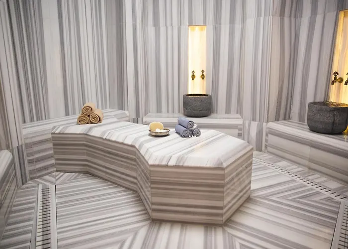 Hotel On'live Çeşme