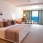 Hotel On'live Çeşme