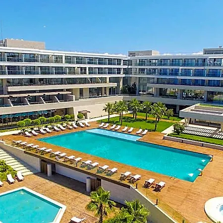 Hotel On'live Cesme