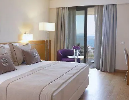 Hotel On'live 5*